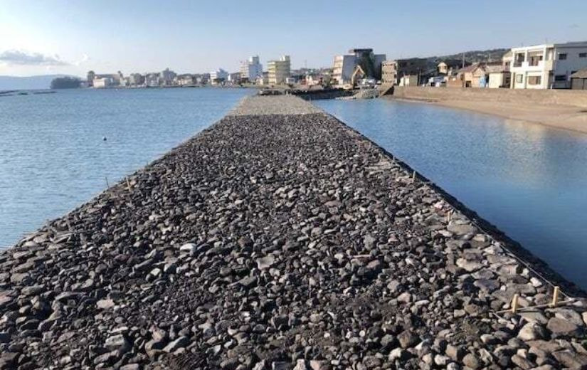 平成30年度指宿港海岸(湯の浜地区)護岸(改良)仮設道路工事(第2次)